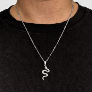 Alternative view of שרשרת תליון הנחש - כסף