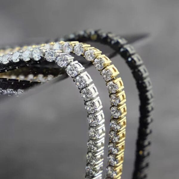 שרשראות טניס שרשראות טניס