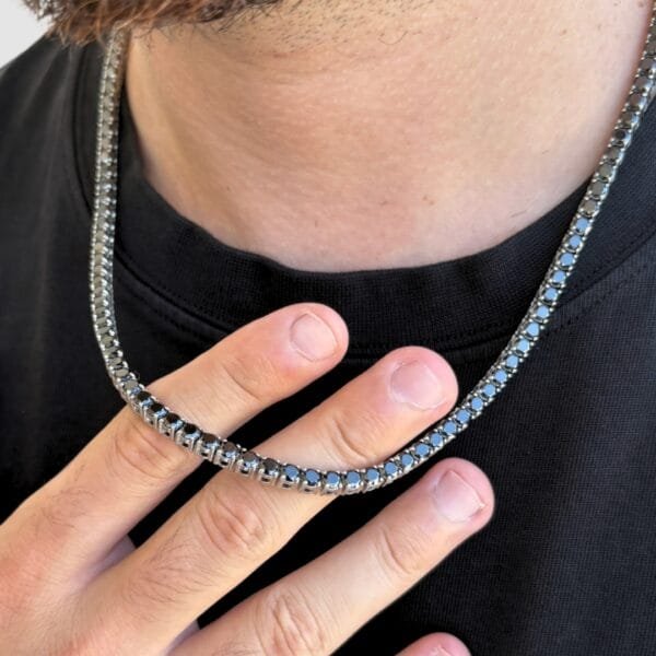 שרשרצ טניס שחור שרשרצ טניס שחור